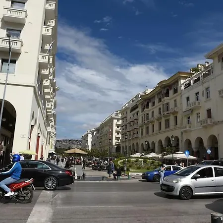 Apartment λουξ διαμερισμα στο κεντρο τησ αριστοτελουσ.
