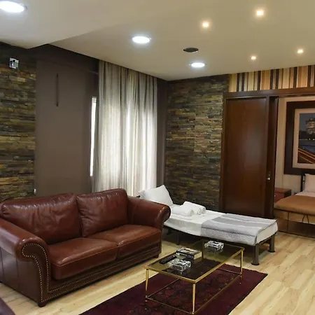 Apartment λουξ διαμερισμα στο κεντρο τησ αριστοτελουσ. *